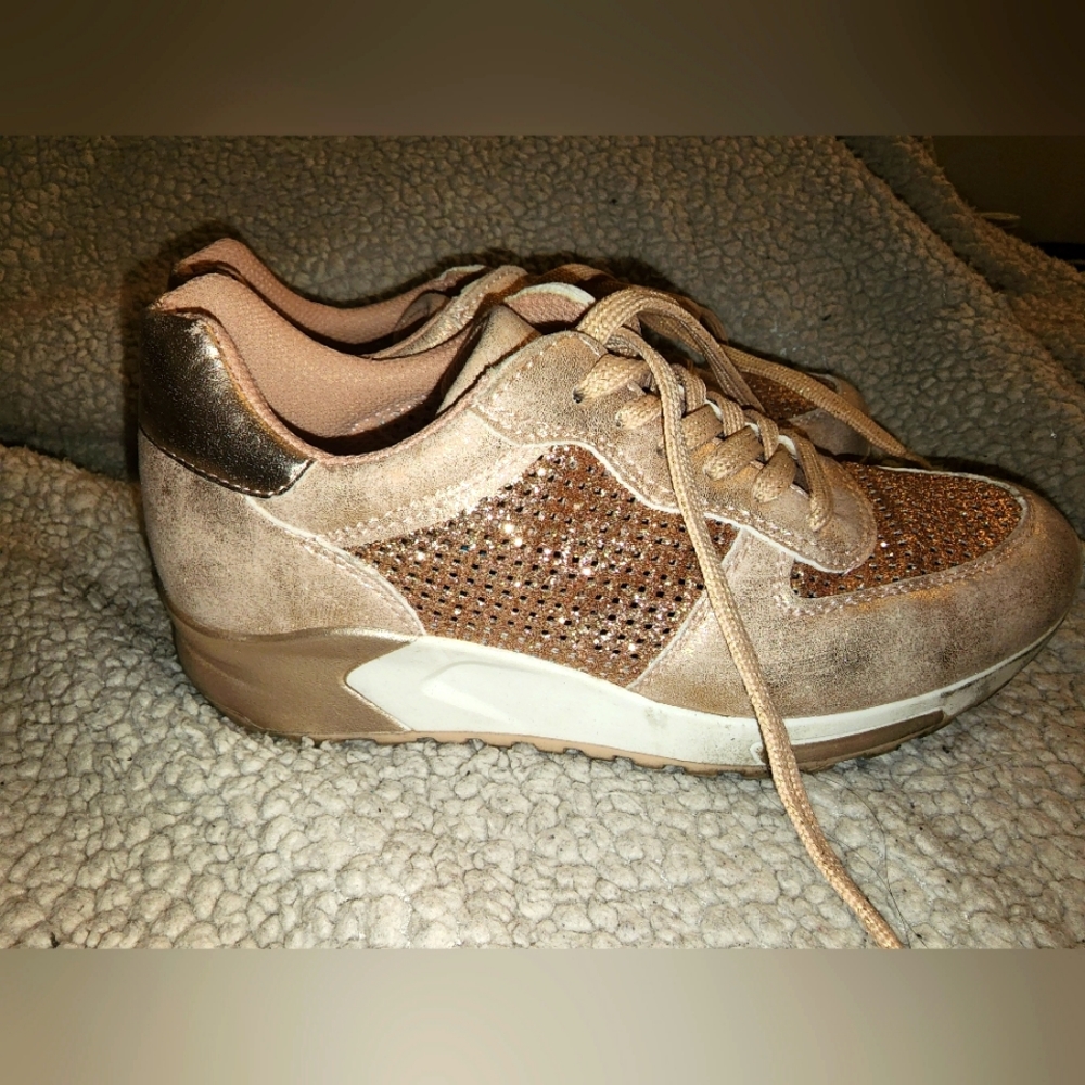 Women's Sneakers
